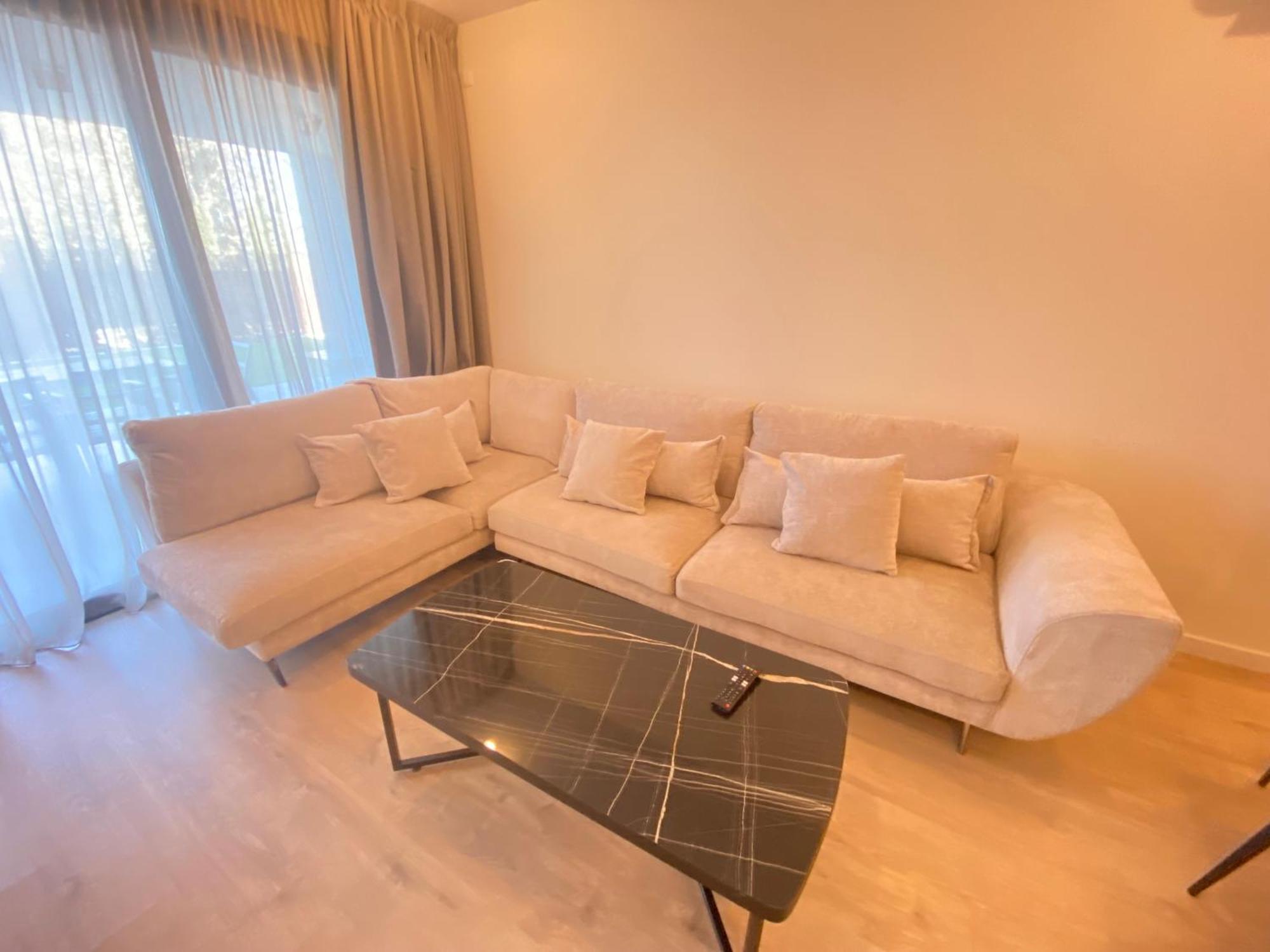 Sunset Gardens - Holiday Apartments - By Tlv Living Лімасол Екстер'єр фото